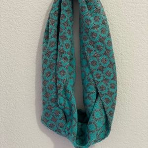 Intarsia infinity scarf!